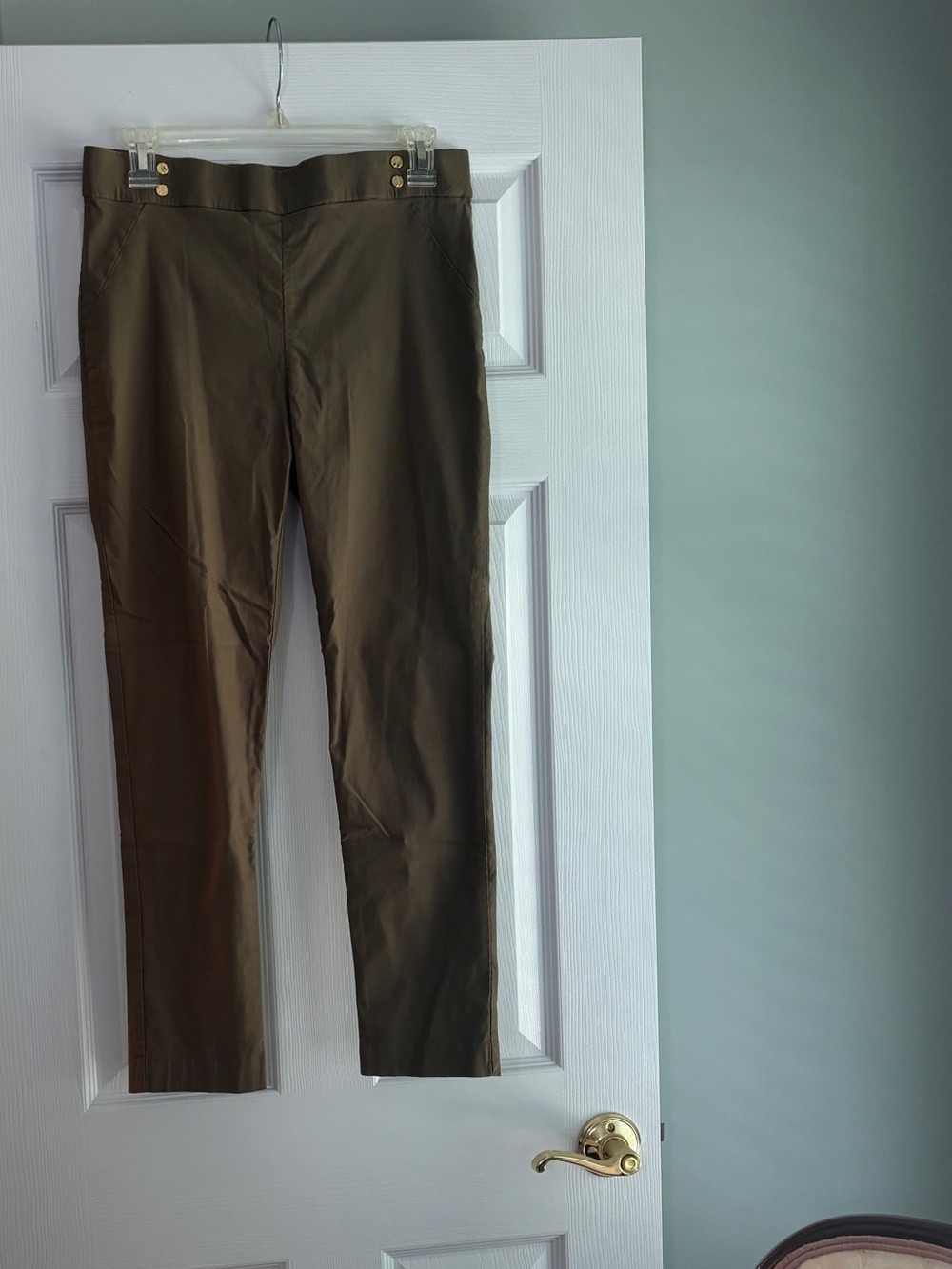 Jones New York Olive Green Straight-Leg Chinos